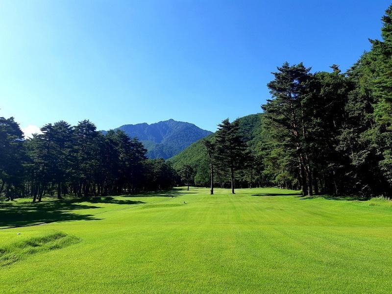 日向山高原ゴルフコース