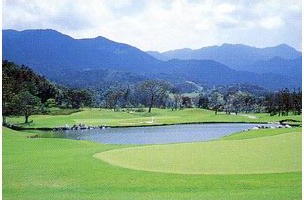 ザ・クイーンズヒルゴルフクラブのコース風景