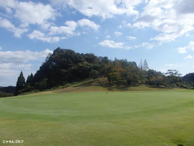 大多喜城ゴルフ倶楽部のコース風景