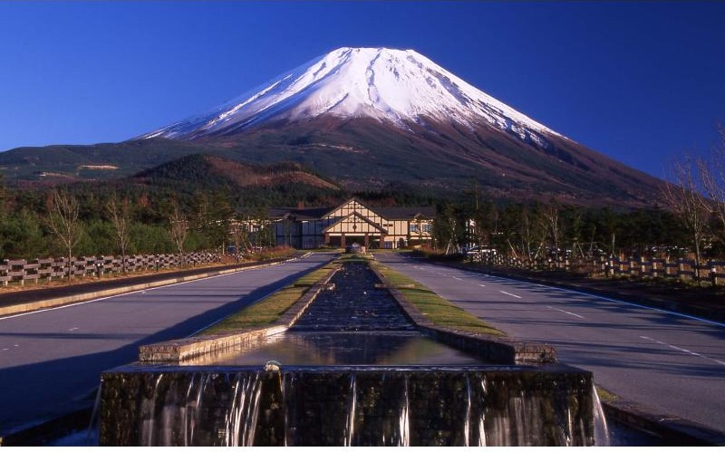 朝霧ジャンボリーゴルフクラブのコース風景