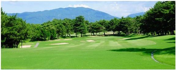 光丘カントリー倶楽部のコース風景