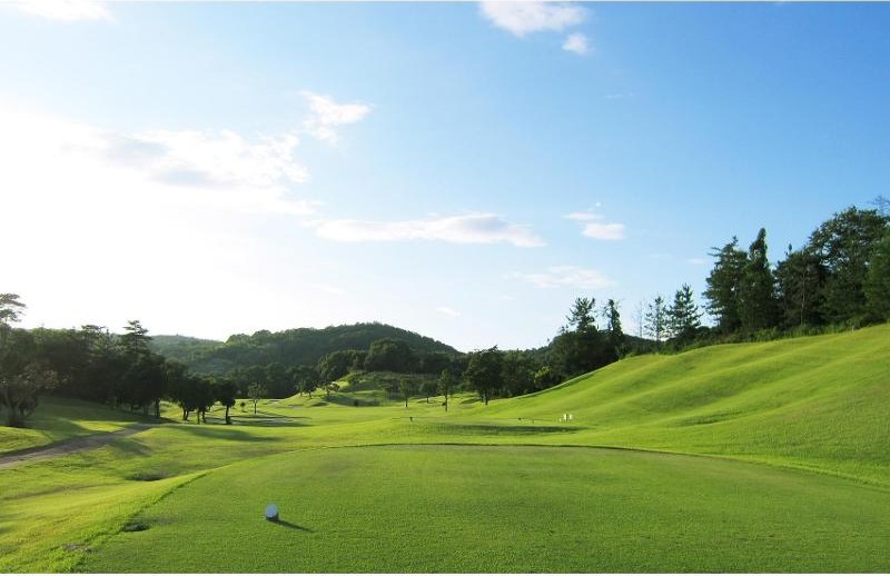 福山カントリークラブのコース風景
