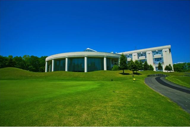 表蔵王国際ゴルフクラブのコース風景
