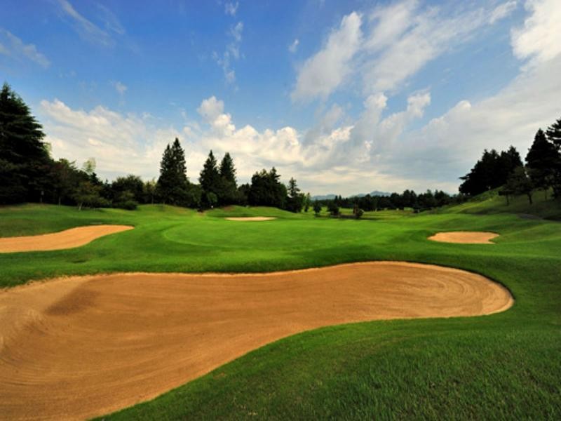 JGMやさと石岡ゴルフクラブのコース風景