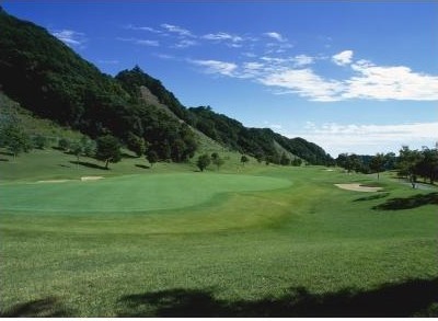 木更津東カントリークラブ(旧:亀山湖カントリークラブ)のコース風景