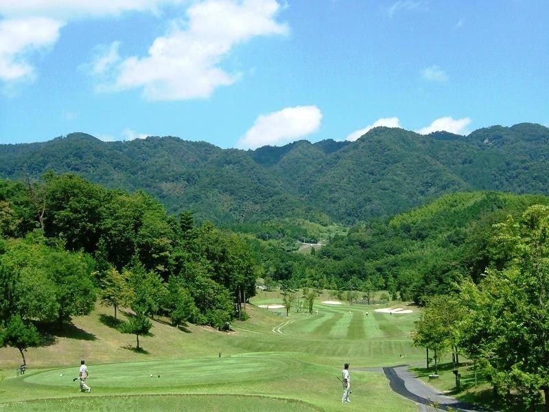 隨縁カントリークラブキャニオン上野コースのフェアウェイ