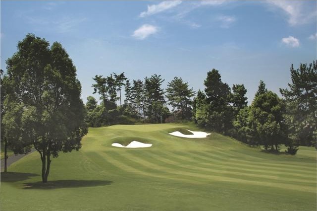 茨木国際ゴルフ倶楽部　【ＧＲＡＮＤ　ＰＧＭ】のコース全景