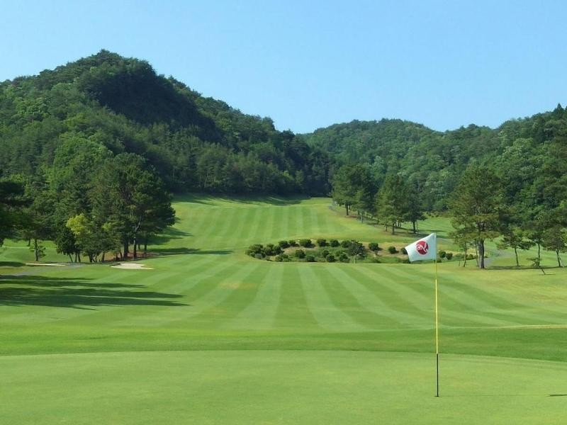 八千代カントリークラブのコース風景