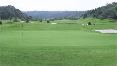 下関ゴールデンゴルフクラブのコース風景