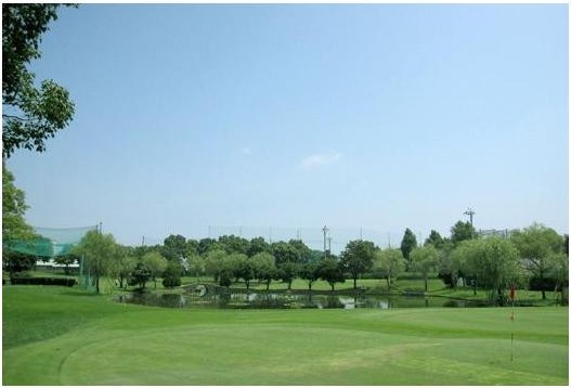 ＢＬＵＥＧＲＡＳＳ　ゴルフコース長島（旧：長島スポーツランド）のコース風景