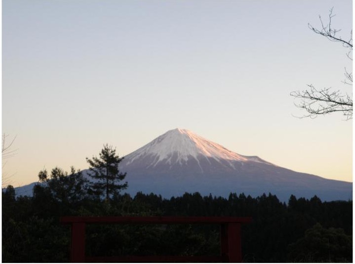 富士見ヶ丘カントリー倶楽部　シャトレーゼグループコースのコース風景